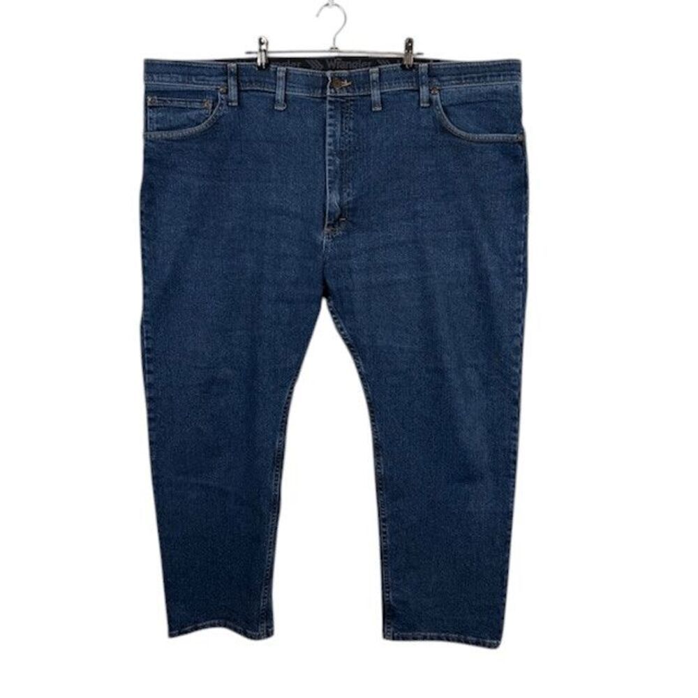 Wrangler Regular Fit Jeans (Straight Leg Comfort Waist) Medium Dark Wash 44x29‎